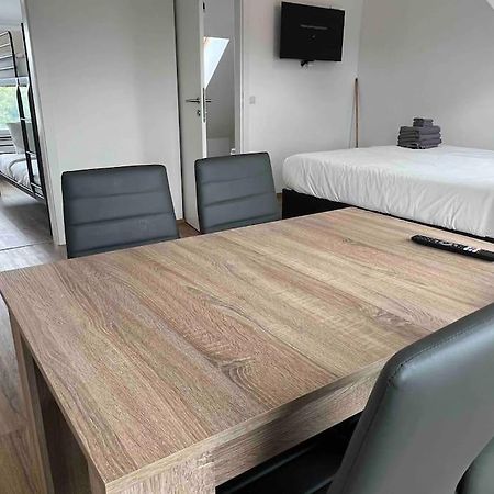 Ledion 3C - Neubauwohnung Gleich Bei Der Bushaltestelle Wien Eksteriør bilde